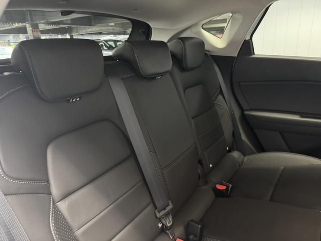 RENAULT CAPTUR 2021 Image 31