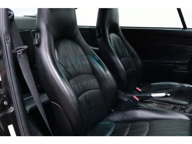 PORSCHE 911 2005 Image 31