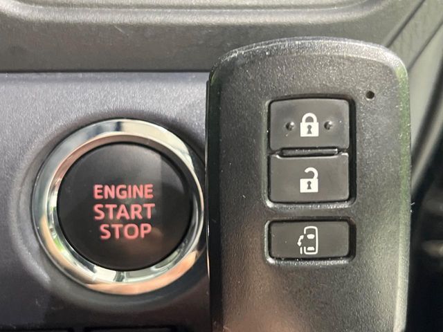 TOYOTA VOXY 4WD 2015 Image 31