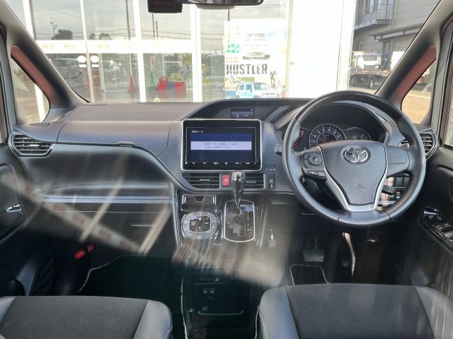 TOYOTA NOAH 2020 Image 31