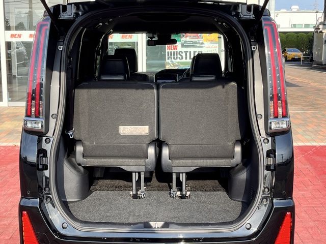 TOYOTA NOAH 2020 Image 31