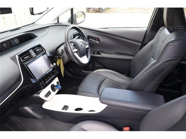 TOYOTA PRIUS 2016 Image 31