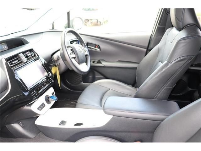 TOYOTA PRIUS 2016 Image 31