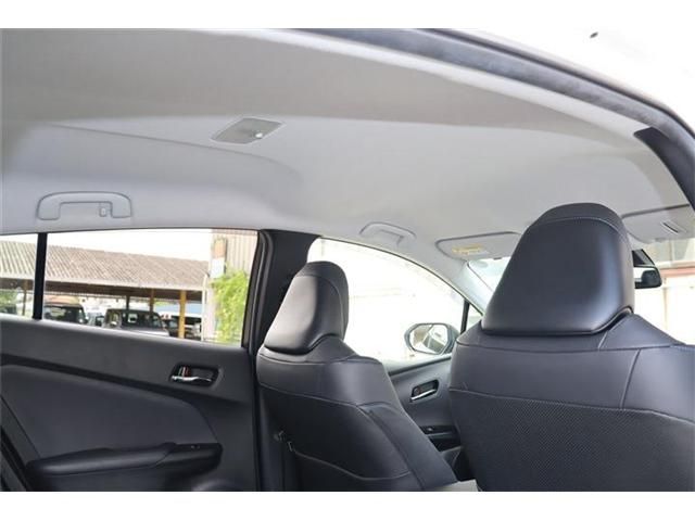 TOYOTA PRIUS 2016 Image 31