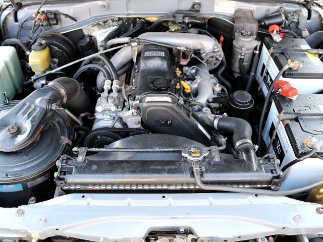 TOYOTA LANDCRUISER PRADO 1994 Image 31