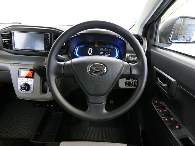 DAIHATSU MIRA E:S 2017 Image 31