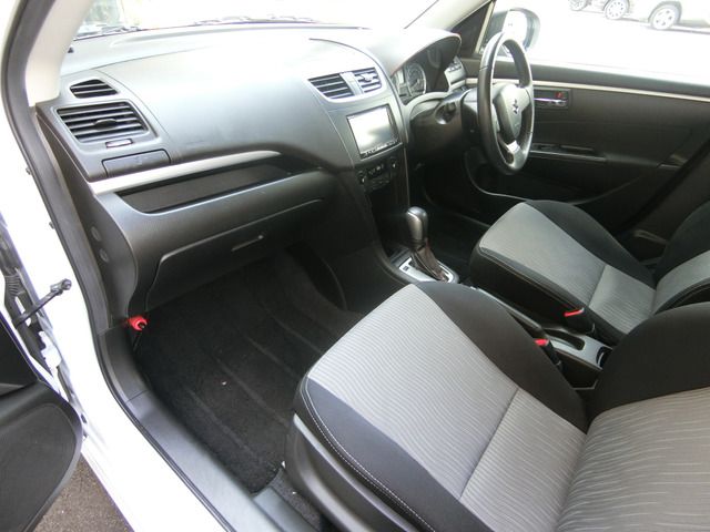 SUZUKI SWIFT 2012 Image 31