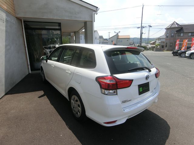TOYOTA COROLLA FIELDER HYBR 2018 Image 31