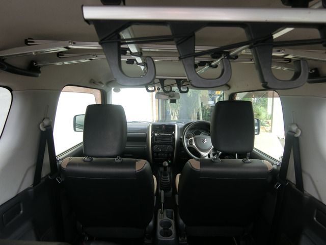 SUZUKI JIMNY 4WD 2016 Image 31