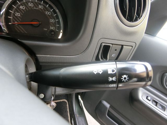 SUZUKI JIMNY 4WD 2016 Image 31