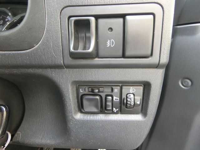 SUZUKI JIMNY 4WD 2016 Image 31