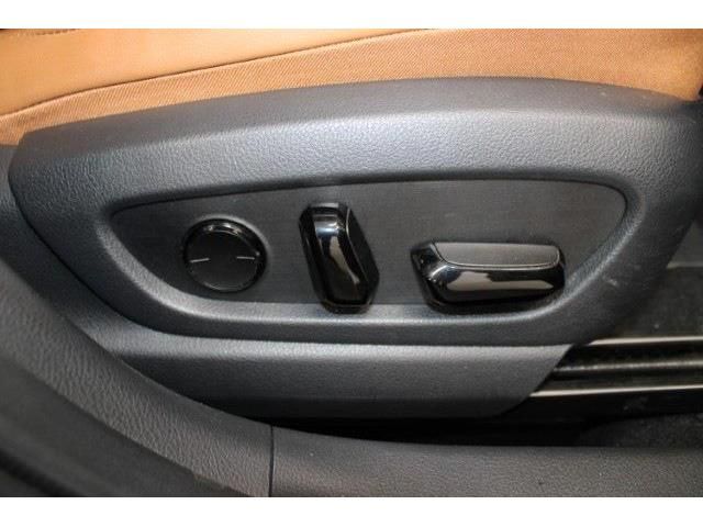 TOYOTA LEXUS UX250H 2018 Image 31