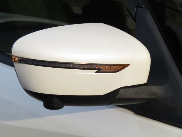 NISSAN SERENA  S-HYBRID 2018 Image 31