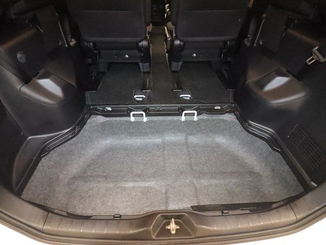 TOYOTA VOXY 2018 Image 31