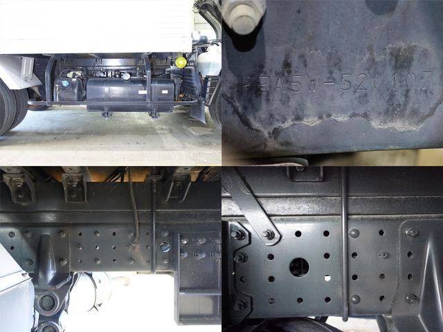 MITSUBISHI CANTER 2013 Image 31