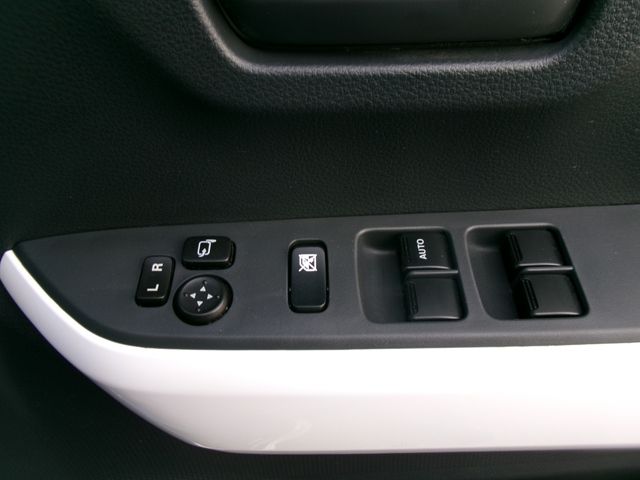 SUZUKI HUSTLER 2017 Image 31