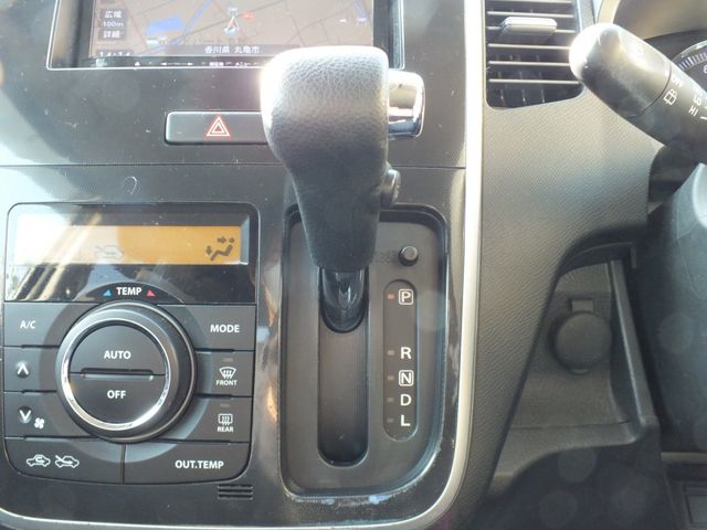 SUZUKI WAGON R STINGRAY 2011 Image 31