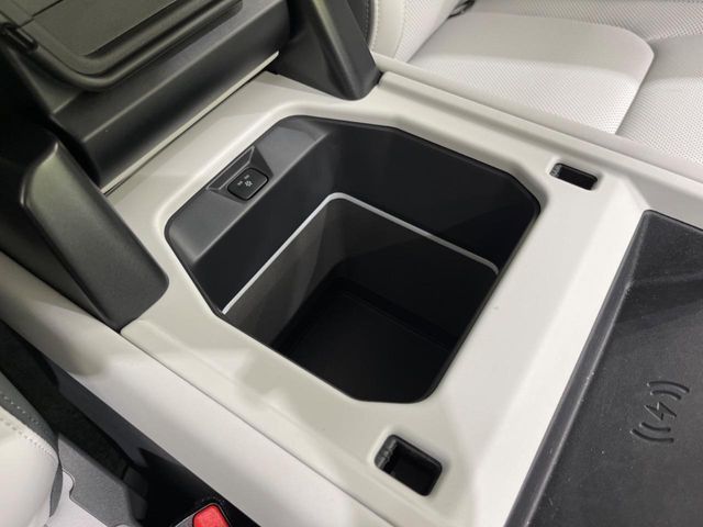 ROVER DEFENDER 2024 Image 31