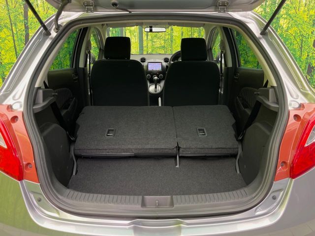 MAZDA DEMIO 2011 Image 31