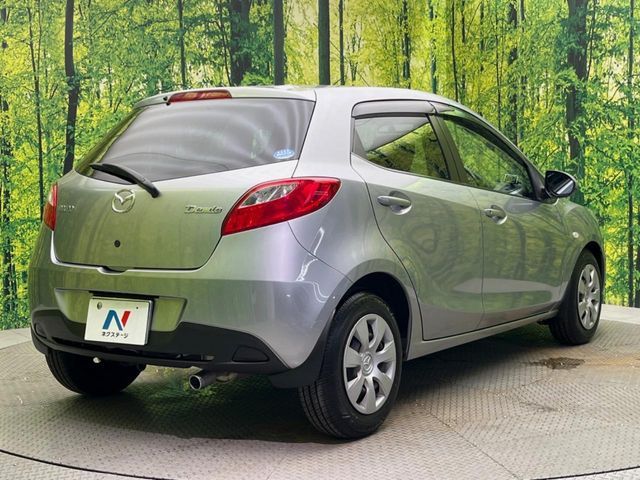 MAZDA DEMIO 2011 Image 31