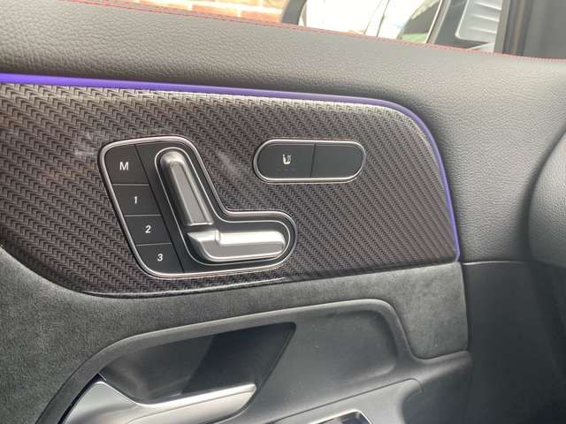 MERCEDES BENZ GLA CL 2021 Image 31