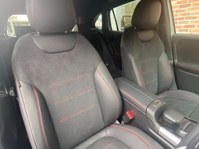 MERCEDES BENZ GLA CL 2021 Image 31