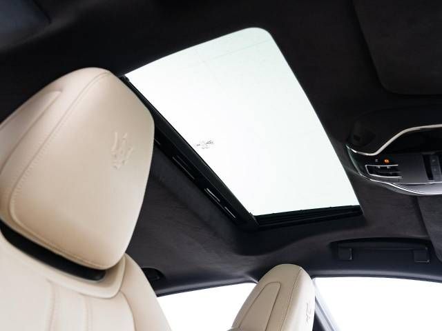 MASERATI QUATTROPORT 2022 Image 31