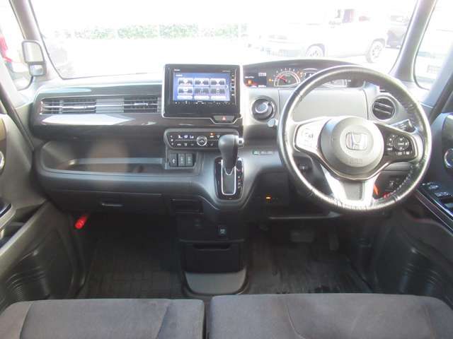 HONDA N BOX CUSTOM 4WD 2019 Image 31