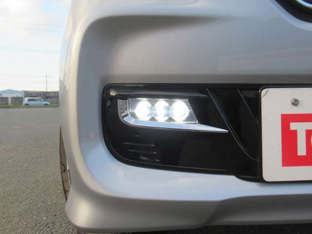 HONDA N BOX CUSTOM 4WD 2019 Image 31