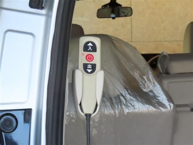 NISSAN SERENA  WG 2016 Image 31