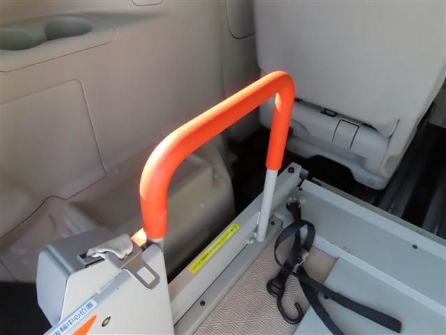 NISSAN SERENA  WG 2016 Image 31