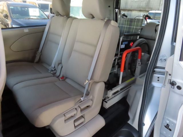 NISSAN SERENA  WG 2016 Image 31