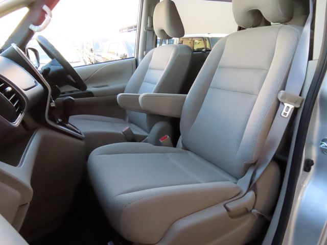 NISSAN SERENA  WG 2016 Image 31