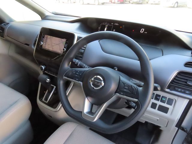 NISSAN SERENA  WG 2016 Image 31