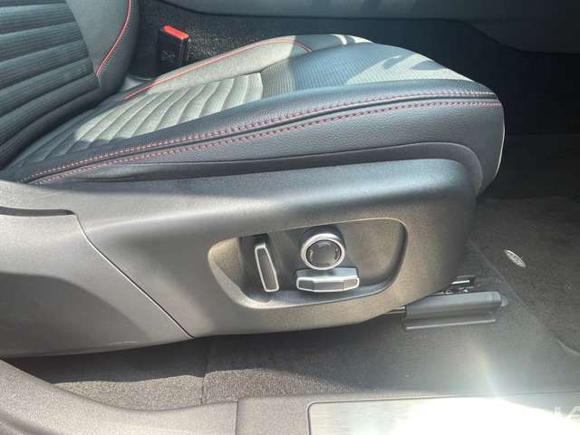 ROVER DISCOVERY SPOR 2022 Image 31