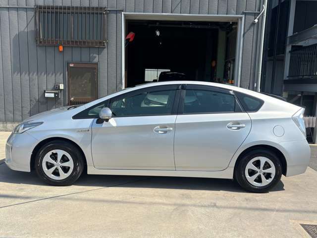 TOYOTA PRIUS 2014 Image 31