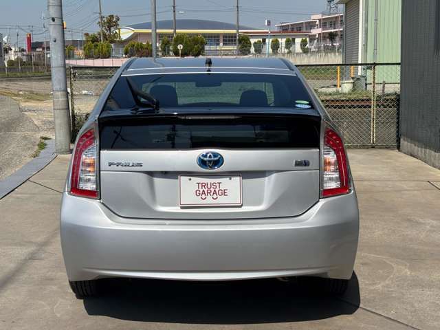 TOYOTA PRIUS 2014 Image 31