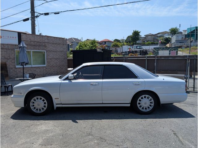 NISSAN CEDRIC HARDTOP 1994 Image 31