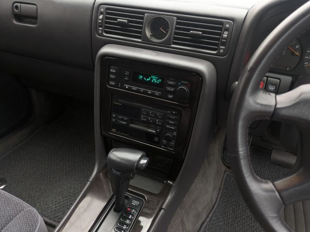 NISSAN CEDRIC HARDTOP 1994 Image 31