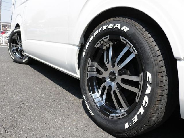 TOYOTA HIACE VAN 2WD 2024 Image 31