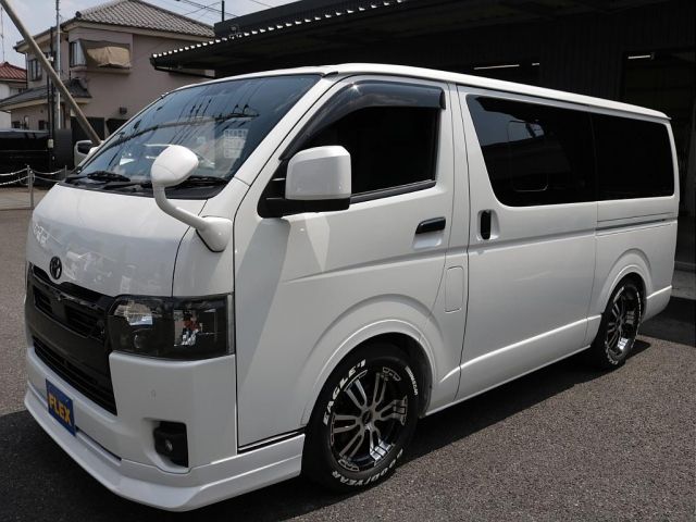 TOYOTA HIACE VAN 2WD 2024 Image 31