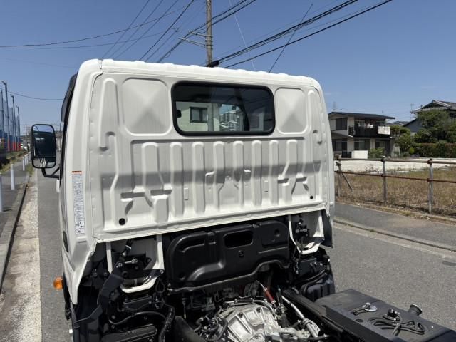 HINO DUTRO 2023 Image 31