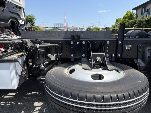 HINO DUTRO 2023 Image 31