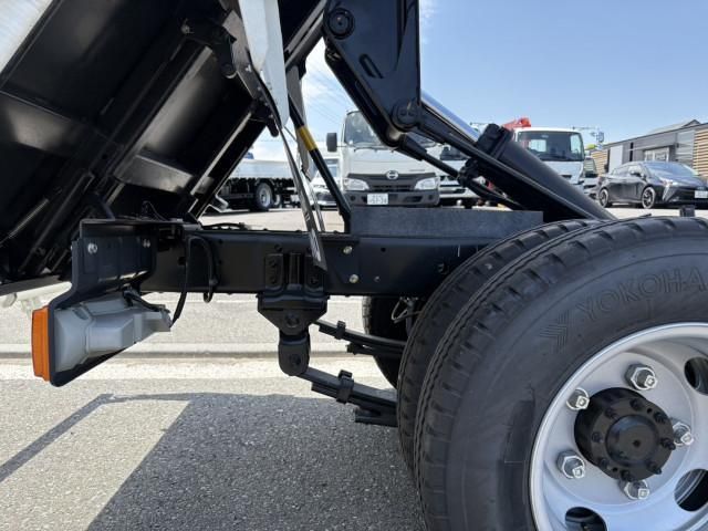 HINO DUTRO 2023 Image 31