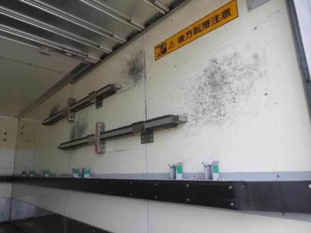 ISUZU ELF 2016 Image 31