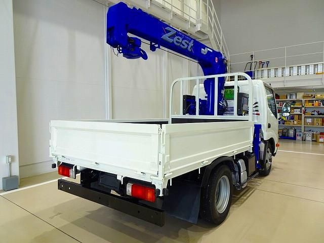 HINO DUTRO 2012 Image 31