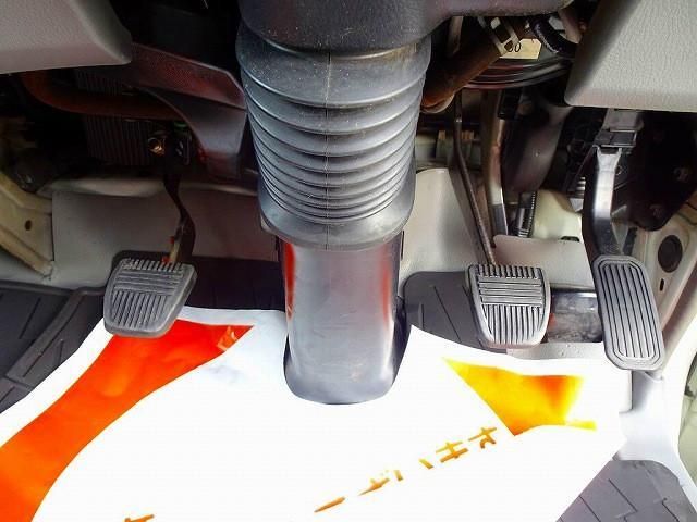 HINO DUTRO 2012 Image 31