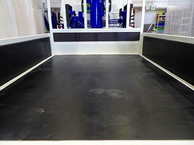 HINO DUTRO 2012 Image 31