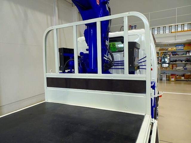 HINO DUTRO 2012 Image 31