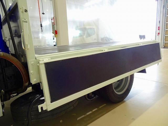 HINO DUTRO 2012 Image 31